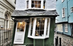 Crooked-house-windsor Crooked-house-windsor